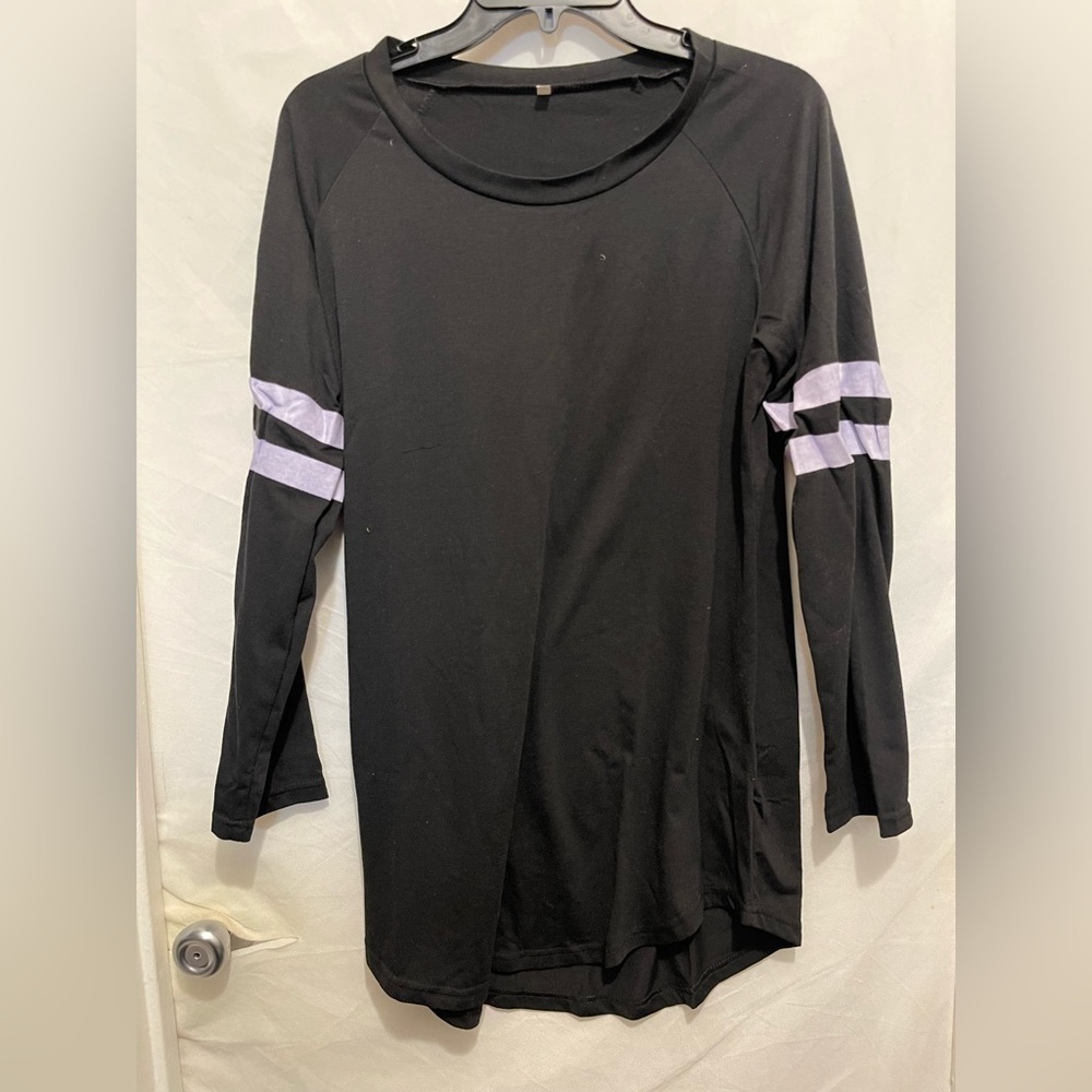 Women XL Long sleeve baseball arm long sleeve top